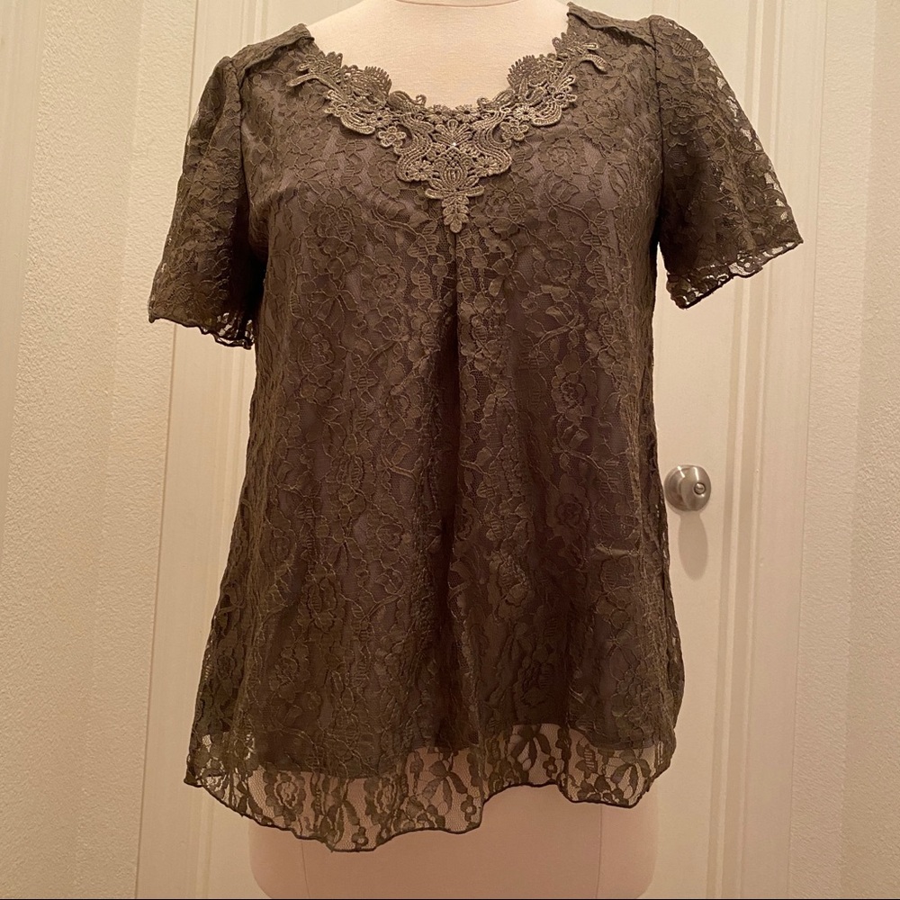 Axes Femme - khaki lace top - new w/ tags